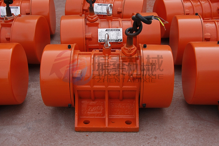 新疆震動電機YZU-100-4型發貨