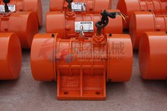 江西瑞金振動電機ZGY-12-0.6/4型6臺已發貨，請史經理注意查收！