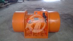 信陽李經理訂購4臺震動電機MV 60-4型發貨通知！