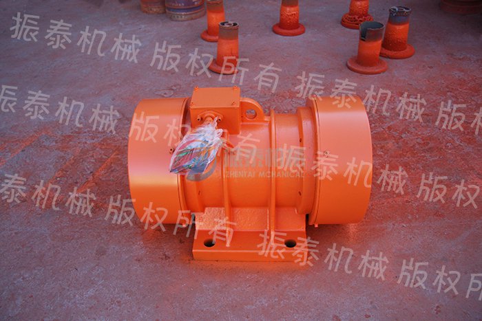 YZU-0.6-2B型振動電機